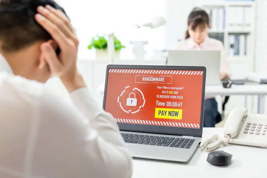 Arnaques en ligne : Les signes qui ne trompent pas et les solutions pour vous protéger